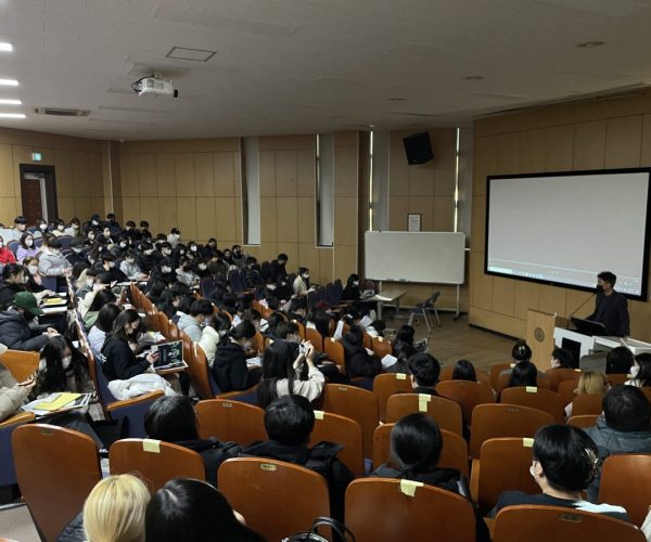 a42c9241-3cb5-4778-a8c8-61f91696d13a.jpg